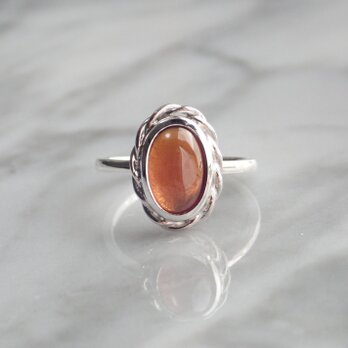 Twist frame ring ガーネット