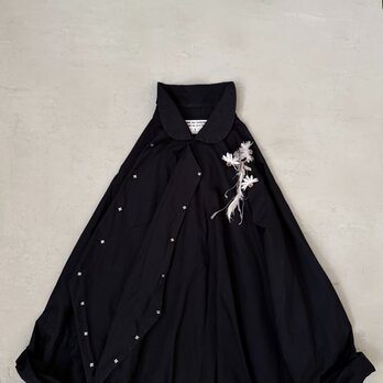 『Pale Grey Margaret』