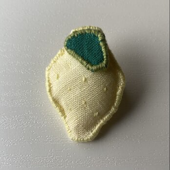 野菜のブローチ（レモン）