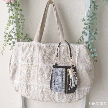 クラシカルローズレース＆ヨーロピアンリネンのバッグポーチ♡レースタッセルチャーム付き♡12cmファスナー