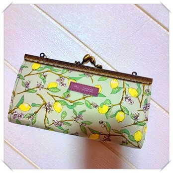 レモンガーデン浮足がま口長財布