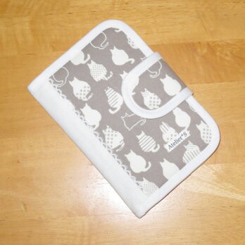 診察券・お薬手帳入れ★ネコ柄（グレー）