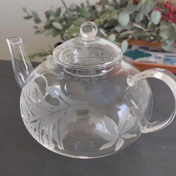 ガラスのティーポット