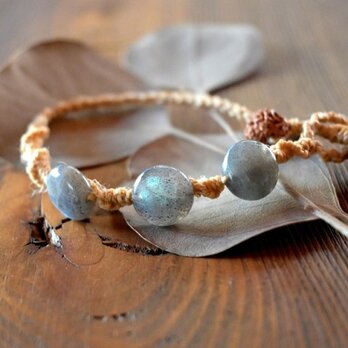 日本の麻&ﾗﾌﾞﾗﾄﾞﾗｲﾄのﾌﾞﾚｽﾚｯﾄ