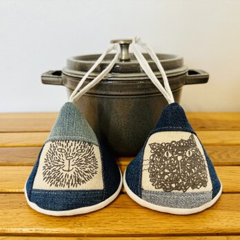 三角鍋つかみstaub　ストウブ　ホーロー　鍋つかみ　ミトン