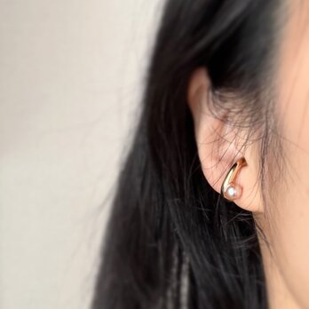 【片耳】高品質ピンク淡水パールのイヤーカフ