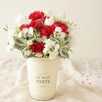 母の日 カーネーションアレンジメント｜赤いカーネーションのブリキ缶フラワー