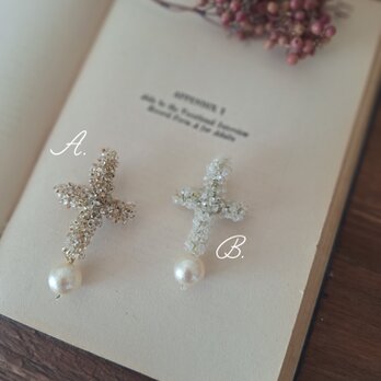 ルミエ・クロス ブローチLumière Cross