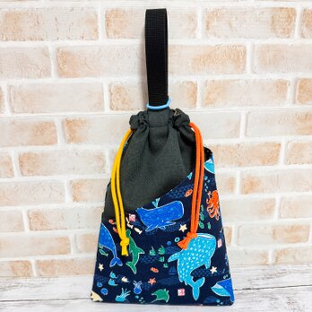 巾着型シューズケース(外ポケット付)　【和柄・水族館★紺】