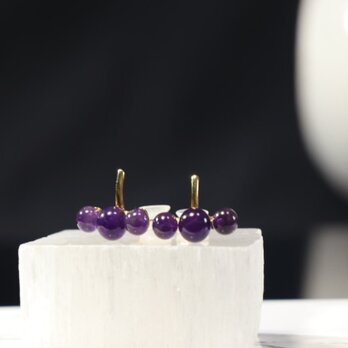 アメジスト・三つの石のイヤリング（天然石・２月誕生石）