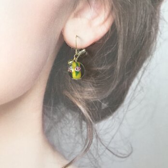 とんぼ玉 の シャボン玉 ピアス　黄色 イエロー クリア 透明感 しゃぼん玉