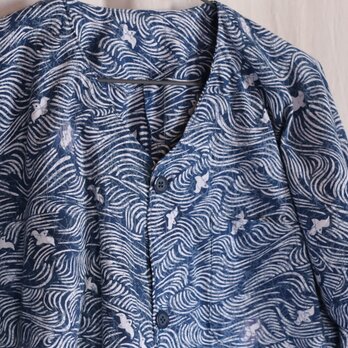 ろうけつ染め風浴衣リメイク　千鳥柄　ダボシャツ　鯉口シャツ