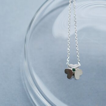 エメラルド 三つ葉のクローバー ネックレス シルバー925