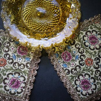 ゴブラン織の敷物　ローズデザインペア　ドイツヴィンテージ