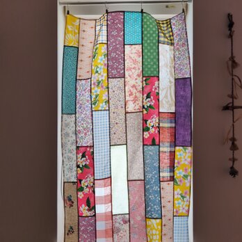 ♥️おまかせパッチワーク♥️細長♥️カラフルポップ♥️ランダムパッチワークカーテン✦60✕135✦　