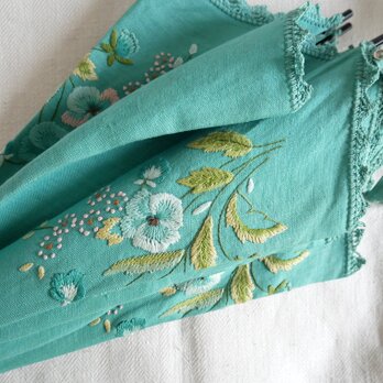 花の手刺繍飾り リネン製 日よけ傘 木製のハンドル&シャフト