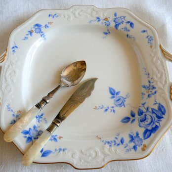 【Noritake】青いバラの絵柄 スクエア型 ハンドル付き BBプレート