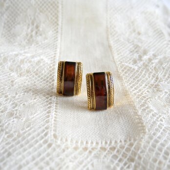 アンバー色 スクエア型 イヤリング