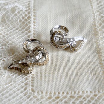 シェイプデザイン ラインストーン飾り イヤリング