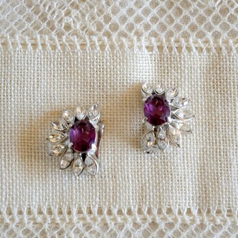 【A&S】モーブ色のフローラル ラインストーン飾イヤリング