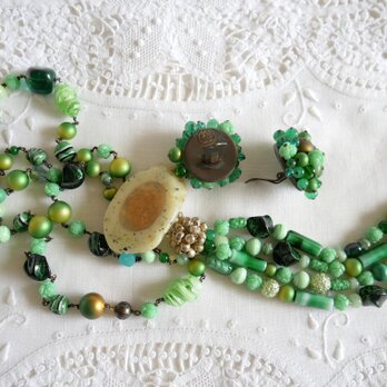 イタリア・ミラノ【PELLINI】グリーンのネックレス＆イヤリング セット