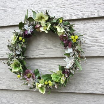 クリスマスローズのリース