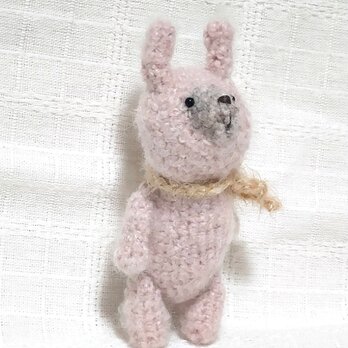 ウサギのあみぐるみ