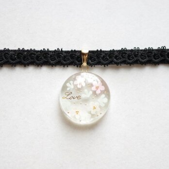 【受注製作】レジンアート　ラウンドモチーフとタティングレースとベルベットリボンのチョーカー〈満開のコーラス〉