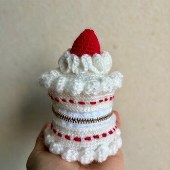 いちごのショートケーキポーチ ハンドメイド 手のひらサイズ 編み物