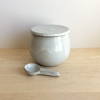 丸蓋物（匙付き）白