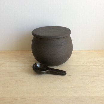 丸蓋物（匙付き）黒