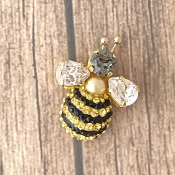 Little Biz 小さなハチさんピンブローチ