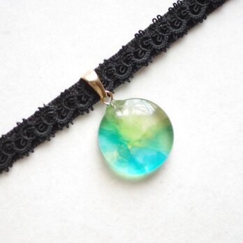 【受注製作】レジンアート　ラウンドモチーフとタティングレースとベルベットリボンのチョーカー〈バイオスフェア〉