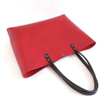 手縫いワイドなA４対応サイズ♪《牛革》シュリンク・レッド×ブラック・ハンドソーイングトート0402