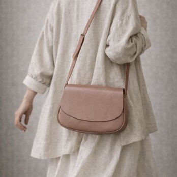新作 本革 ラウンドショルダーバッグ スモールサイズ ローズベージュ 牛革 ミニショルダーバッグ レディース メンズ