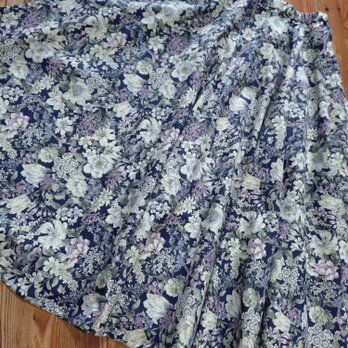 サーキュラーロングスカート（紺）