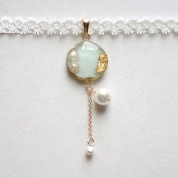 【受注製作】レジンアート　スライスアゲートとタティングレースとサテンリボンのチョーカー〈始まりの鐘〉