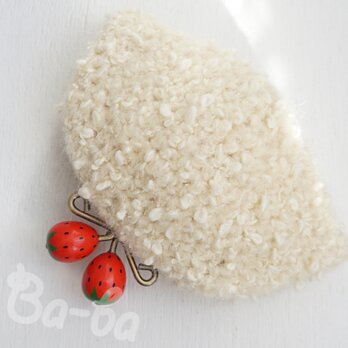 ばあばいちごのさらに大きめふわふわがま口（i-chigou・C1793）