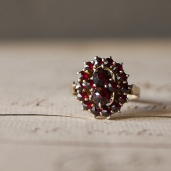 b. ガーネットのシルバーリング　ヨーロッパヴィンテージ　ヴィンテージリング　ブロカント