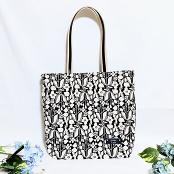 北欧モダンの花肩掛けトートバック