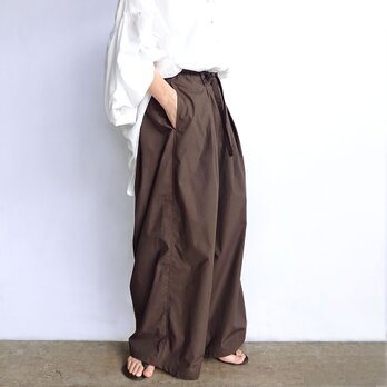 タックギャザーワイドパンツ（ブラウン）