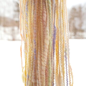 76g/約80m｜春のぬくもり