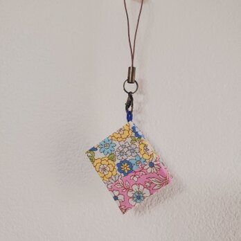 ミニチュア豆本メモ帳ストラップ ペンギンと花柄