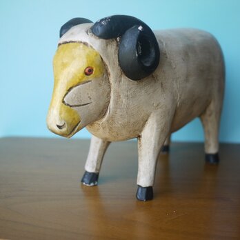 木製の羊象　ヴィンテージ　ハンガリー　