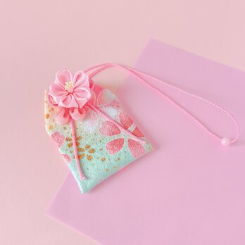 桜の朝｜一年中使える桜のお守り袋（新生活や母の日に／元巫女が仕立てる）