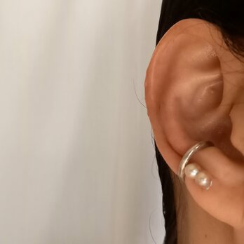 Utoka ☆ silver  寄り添いパール     イヤーカフ  d