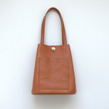 革の巾着トート(コニャック)