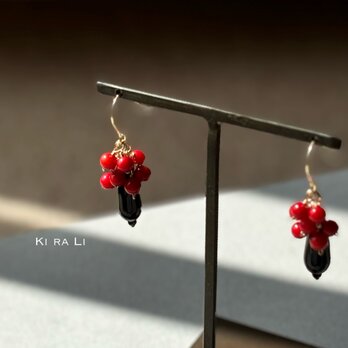 14KGF つぶつぶ珊瑚を被ったオニキスののピアス（イヤリング）