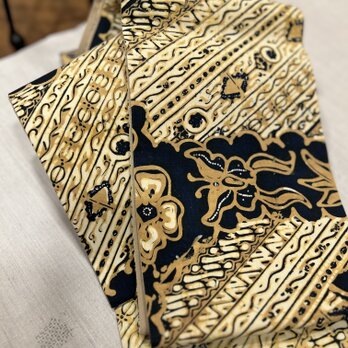 唯屋オリジナル　インドネシアバティック半幅帯