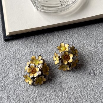 Y1238-ヴィンテージイヤリング U.S.A. 1950-60's Yellow Flower Cluster